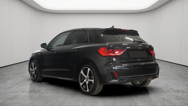 Audi A1-0