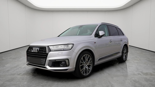 Audi Q7-main